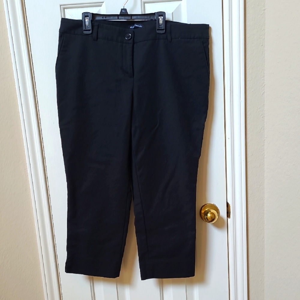 Black Capris